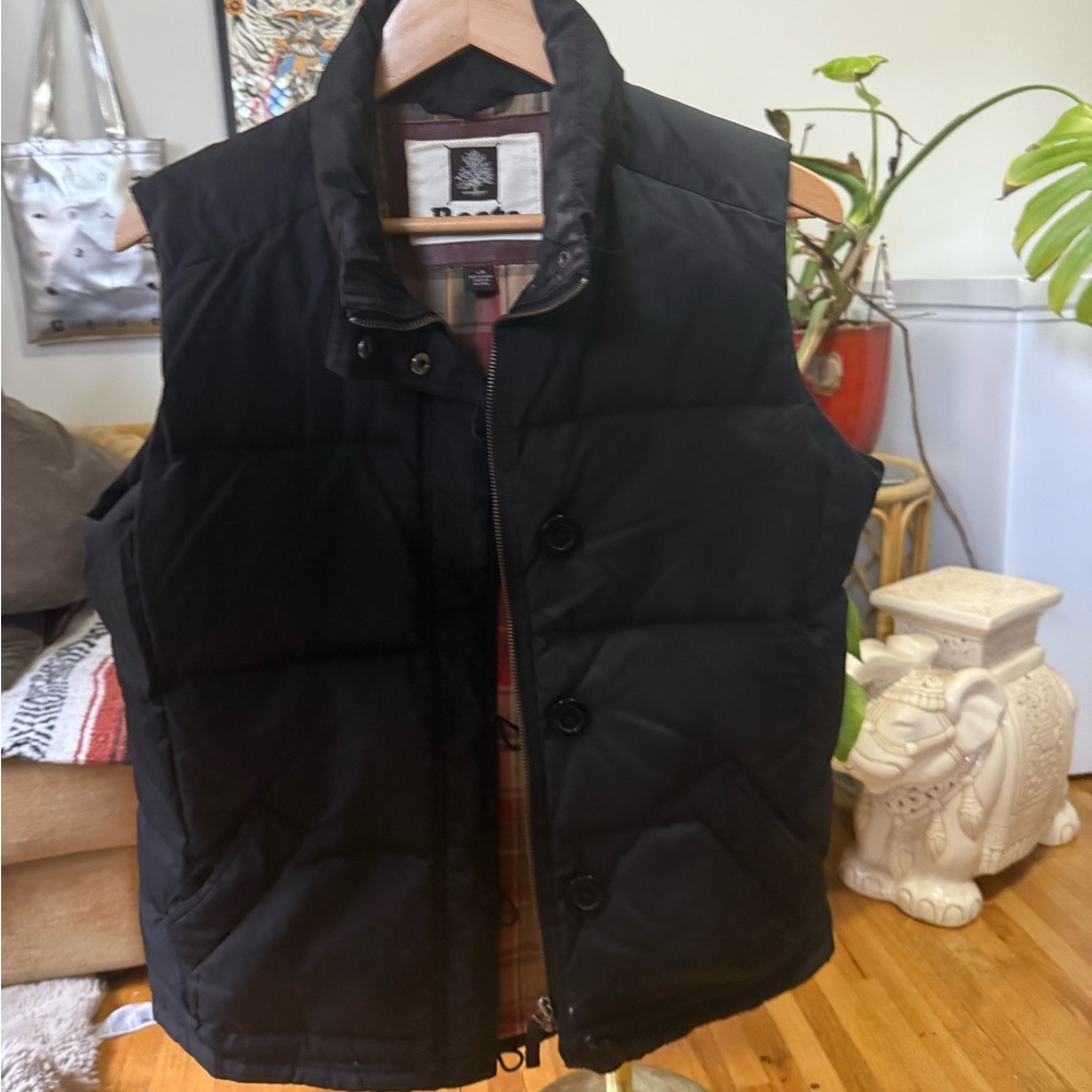 Roots Black Quilted Vest